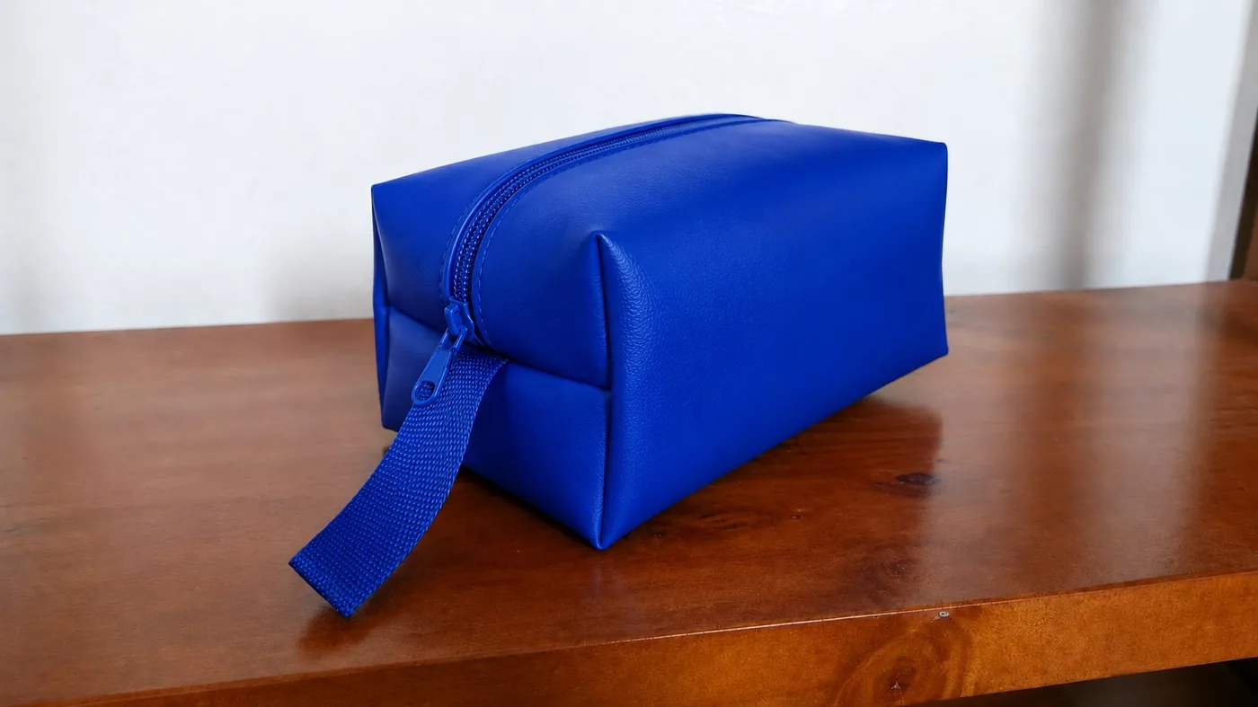 Cosmetiquero PU símil cuero blando color azul rey regalo hombre ejecutivo mayorista Chile