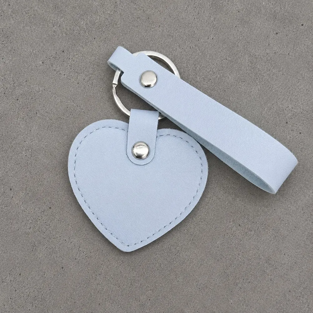 Llavero corazón PU cuero celeste personalizado
